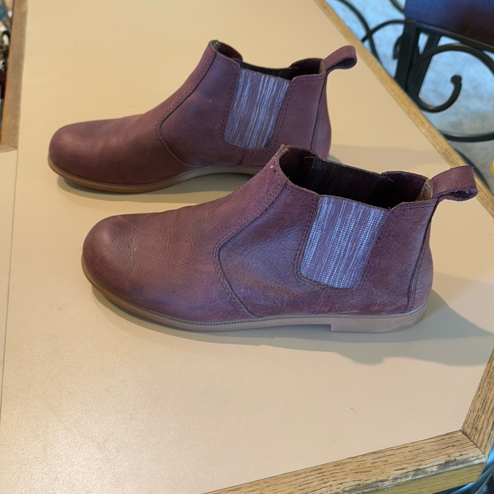 Kodiak Low Rider Chelsea boot size 9